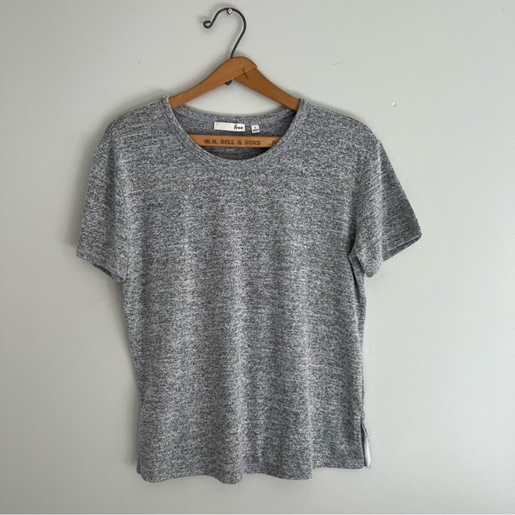 Aritzia Wilfred Free Divina Grey T-Shirt Size Small - Picture 3 of 5